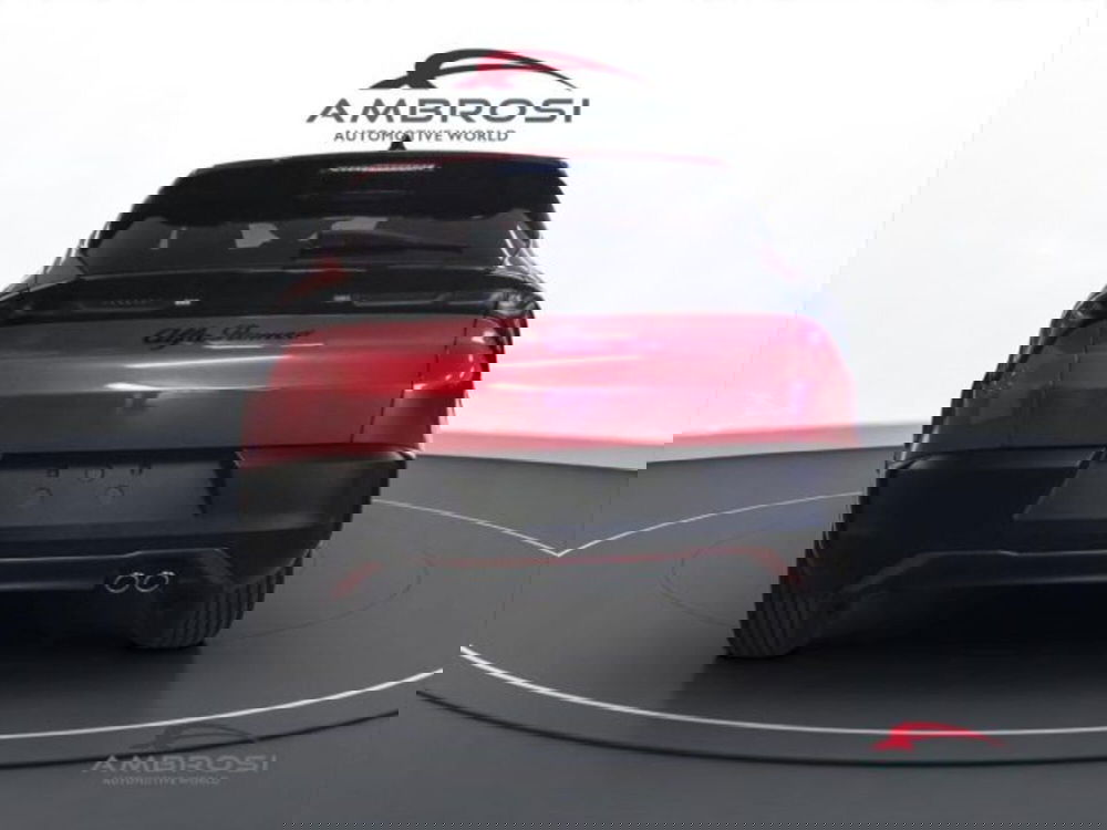 Alfa Romeo Junior nuova a Perugia (7)