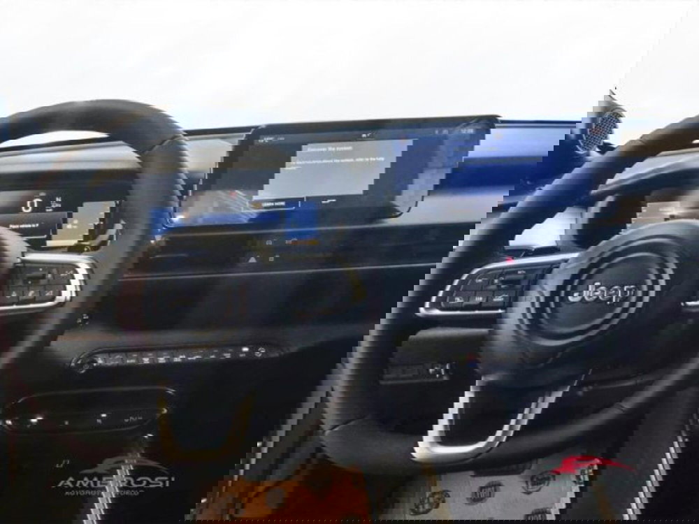 Jeep Avenger nuova a Perugia (14)