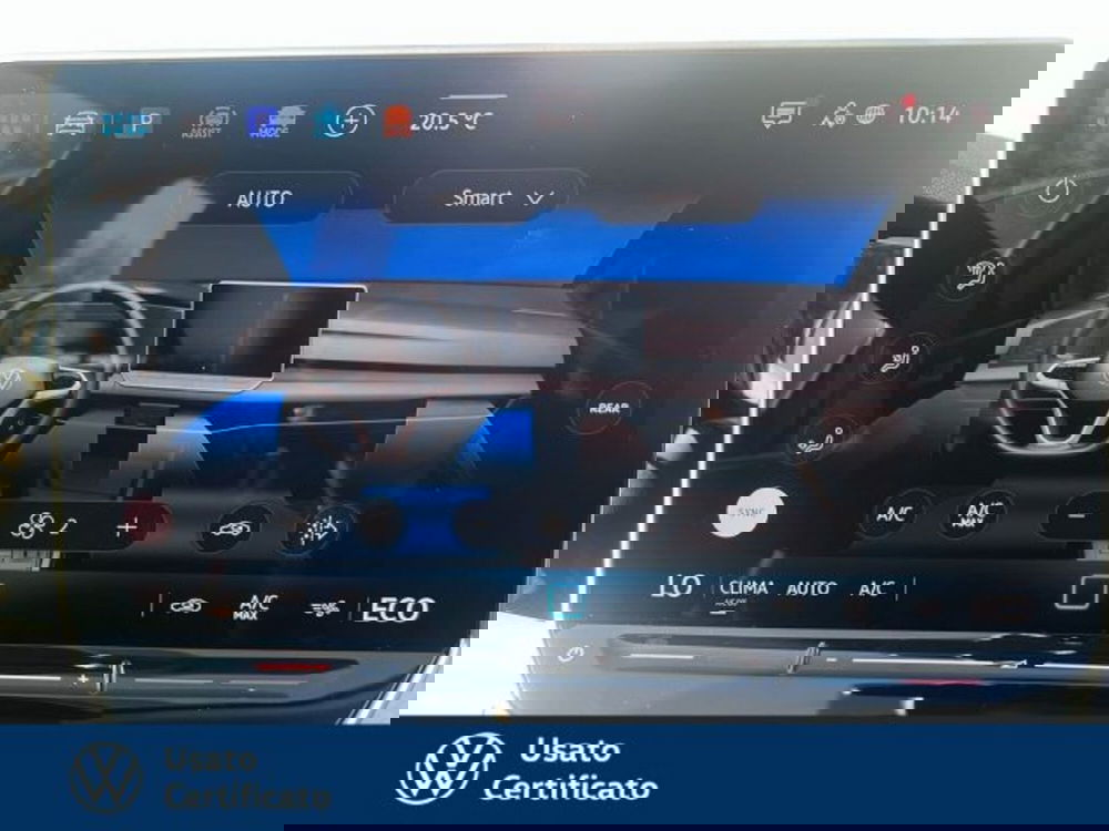 Volkswagen Golf nuova a Vicenza (12)