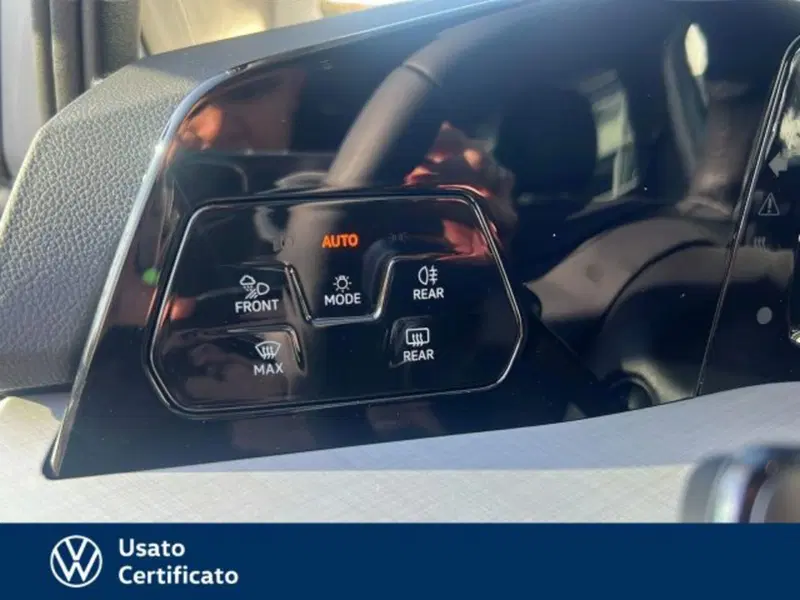 Volkswagen Golf usata a Vicenza (19)