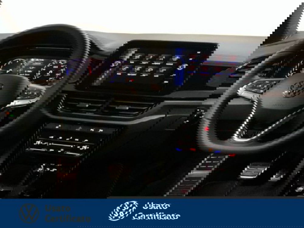 Volkswagen T-Roc nuova a Vicenza (8)