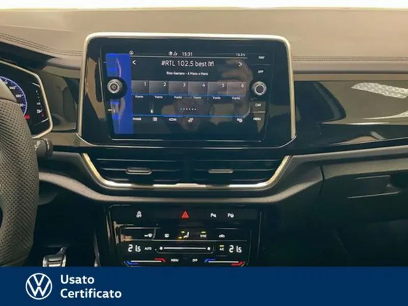 Volkswagen T-Roc nuova a Vicenza (10)