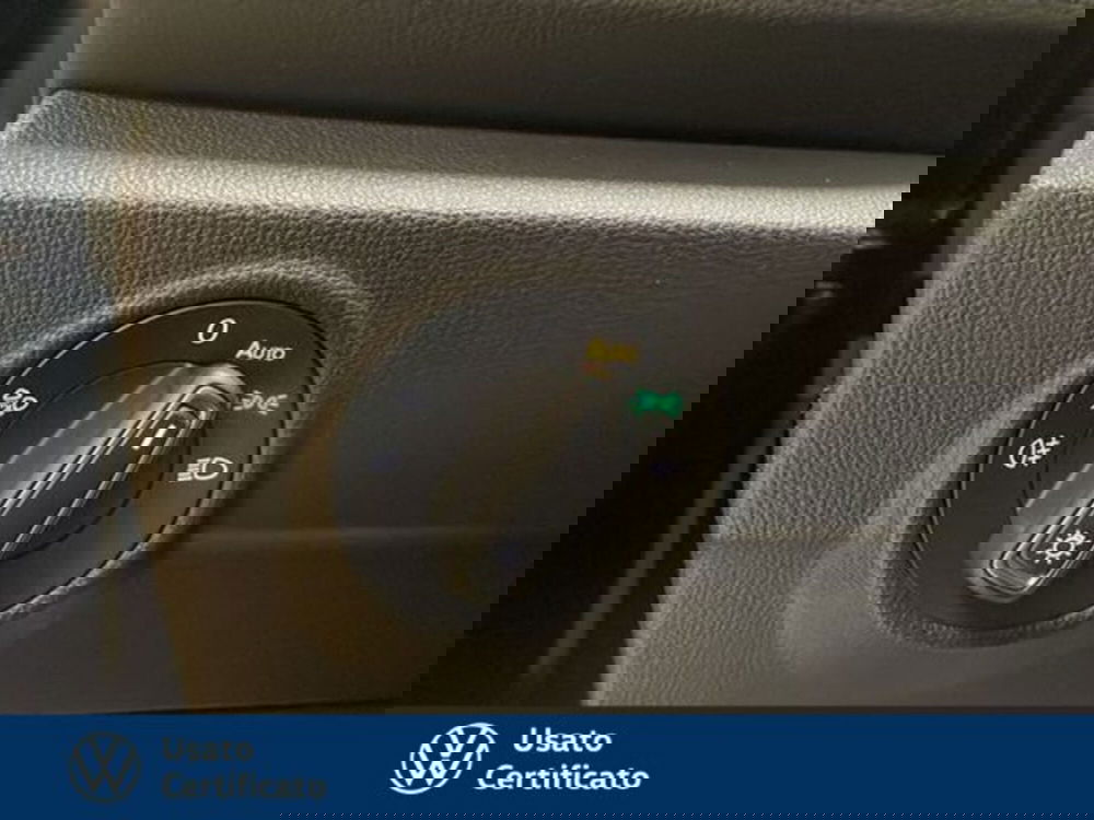 Volkswagen T-Roc usata a Vicenza (17)