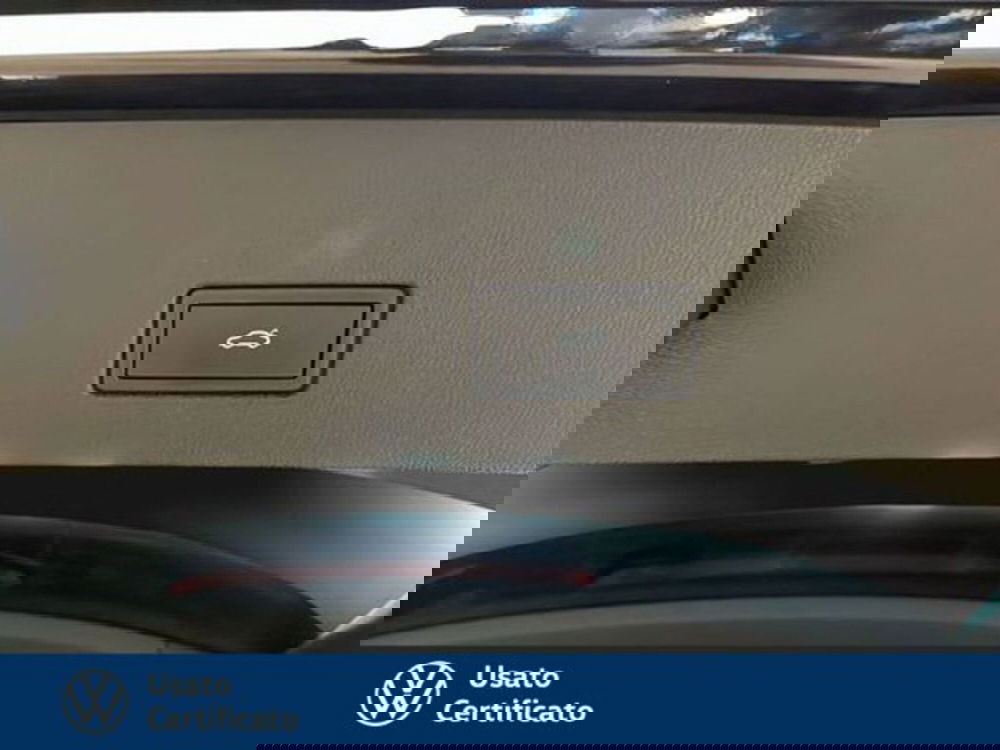 Volkswagen T-Roc usata a Vicenza (20)