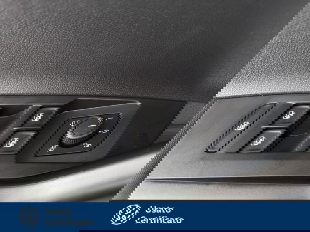 Volkswagen Polo nuova a Vicenza (10)