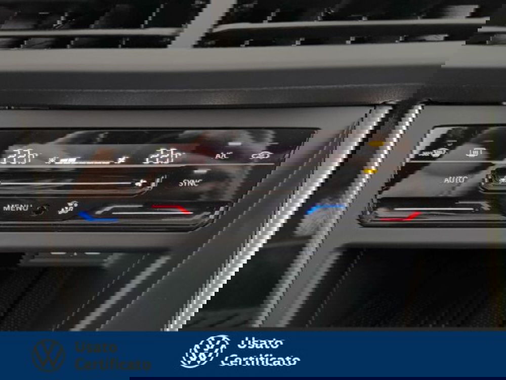 Volkswagen Polo nuova a Vicenza (15)