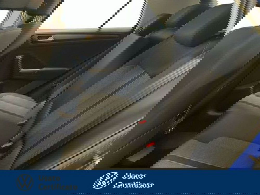 Volkswagen T-Roc usata a Vicenza (12)