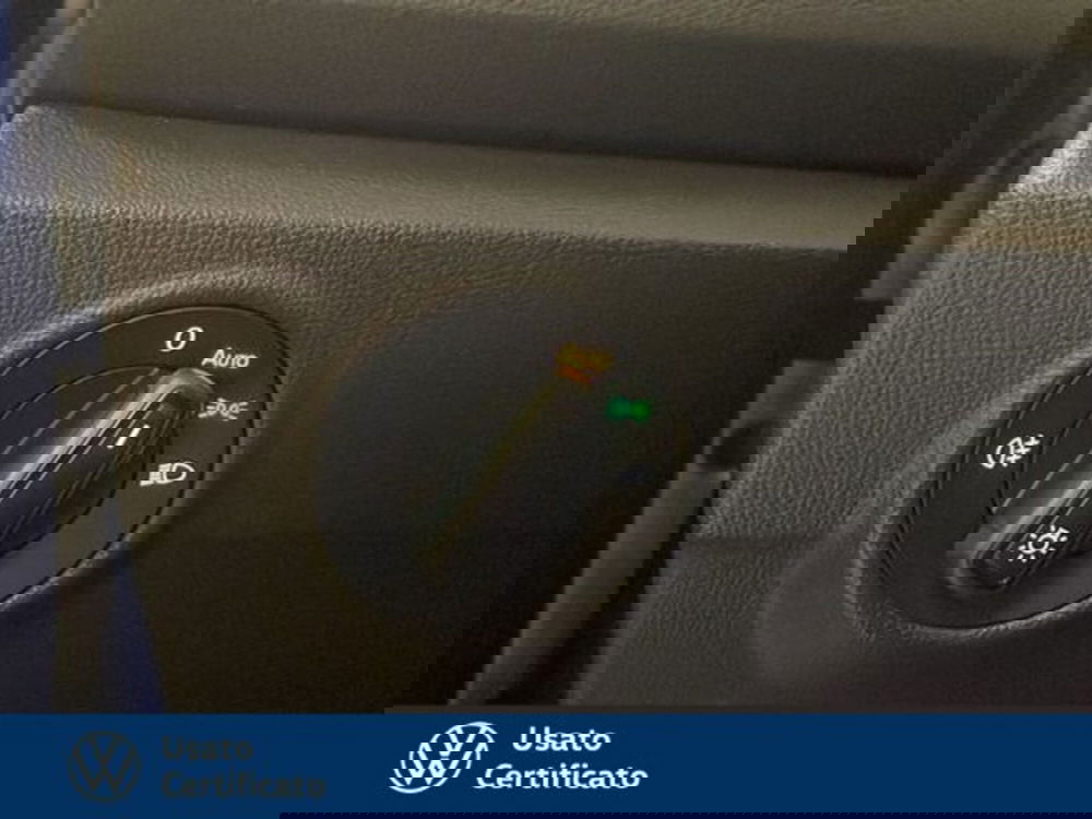 Volkswagen T-Roc usata a Vicenza (16)