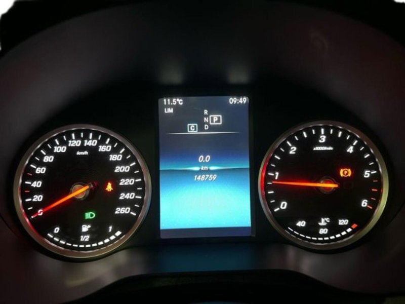 Mercedes-Benz GLC SUV usata a Avellino (13)