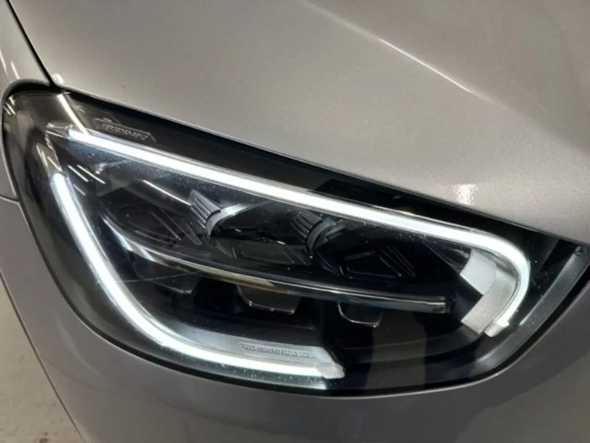 Mercedes-Benz GLC SUV usata a Avellino (7)