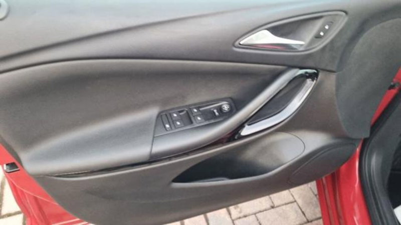 Opel Astra usata a Savona (14)