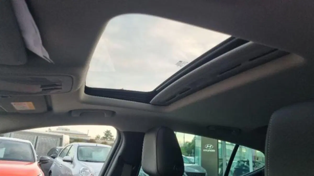 Opel Astra usata a Savona (18)