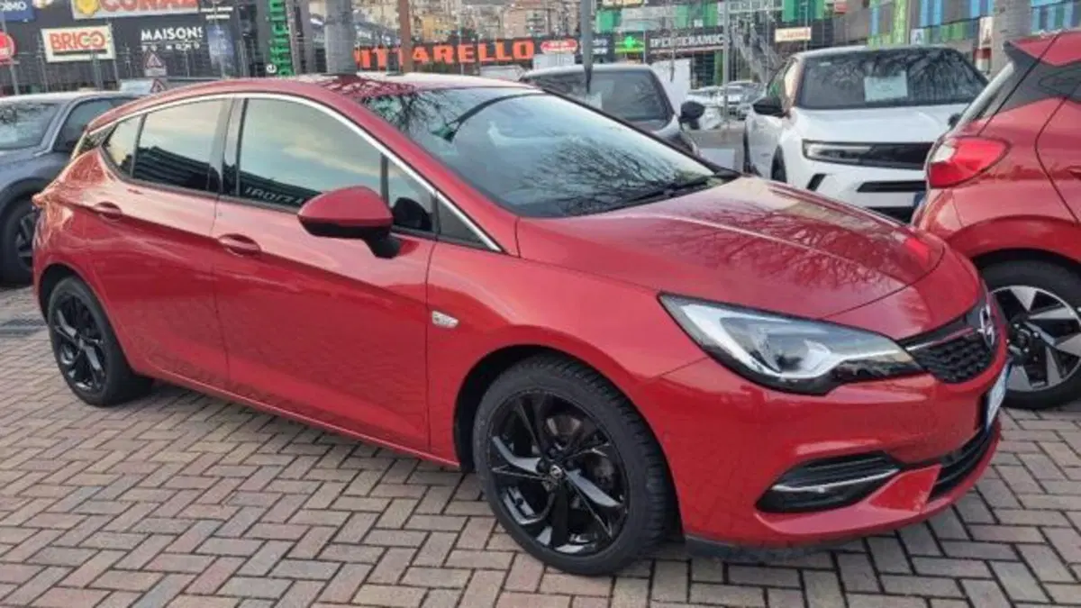 Opel Astra usata a Savona (7)