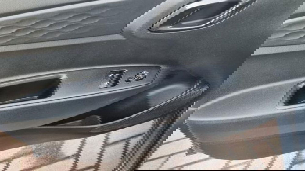 Hyundai i10 usata a Savona (13)