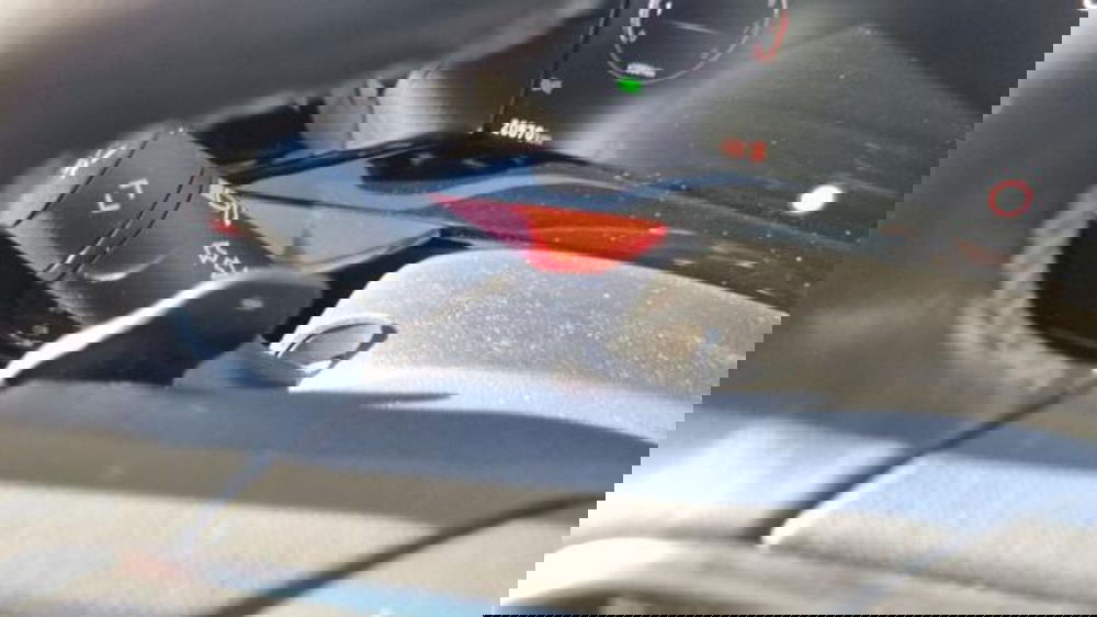 Opel Mokka usata a Savona (8)