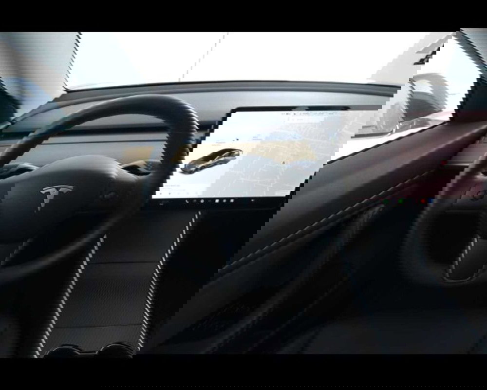 Tesla Model 3 usata a Bologna (11)