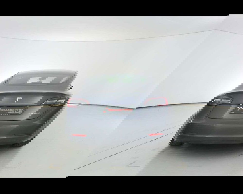 Tesla Model 3 usata a Bologna (5)