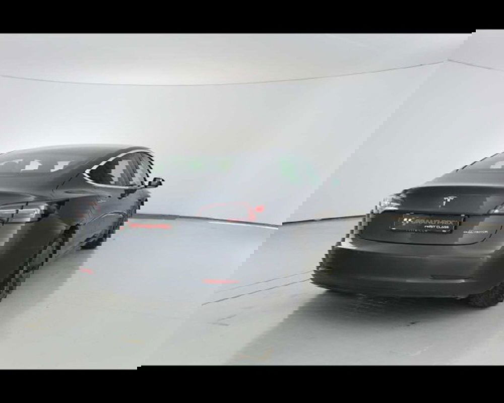 Tesla Model 3 usata a Bologna (6)