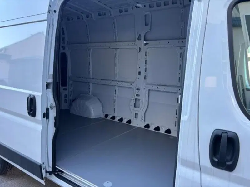 Fiat Ducato Furgone nuova a Brescia (8)