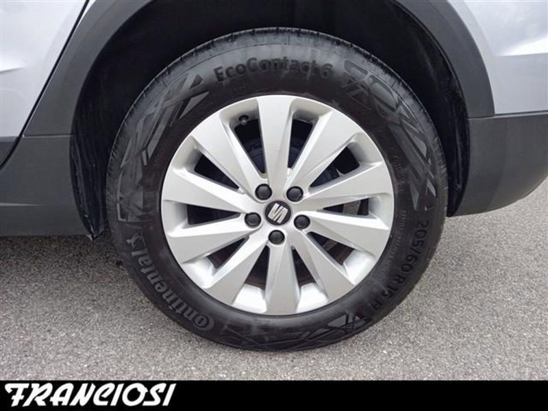 SEAT Arona usata a Modena (9)