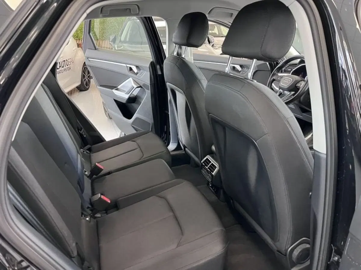 Audi Q3 Sportback usata a Prato (12)