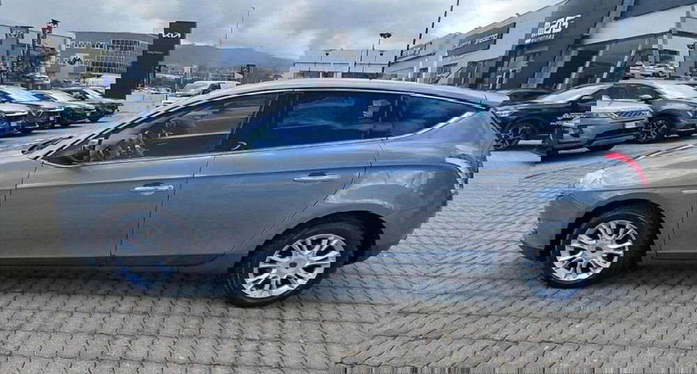 Lancia Delta usata a Cosenza (10)