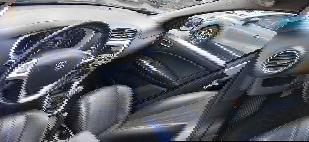 Lancia Delta usata a Cosenza (12)