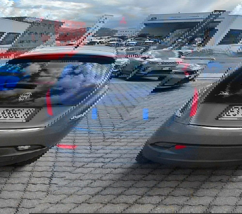 Lancia Delta usata a Cosenza (6)