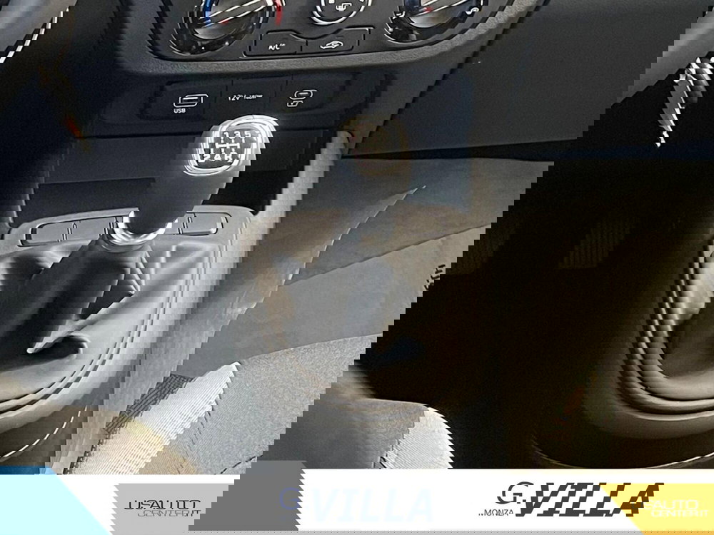 Hyundai i10 nuova a Monza e Brianza (10)