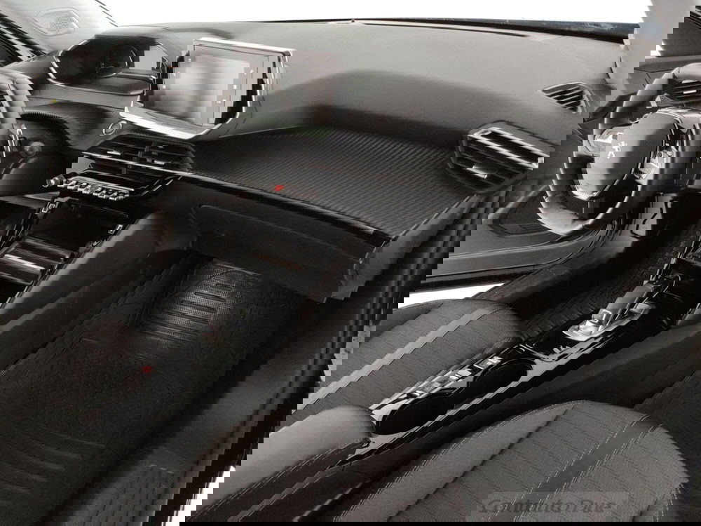 Peugeot 2008 usata a Caserta (13)