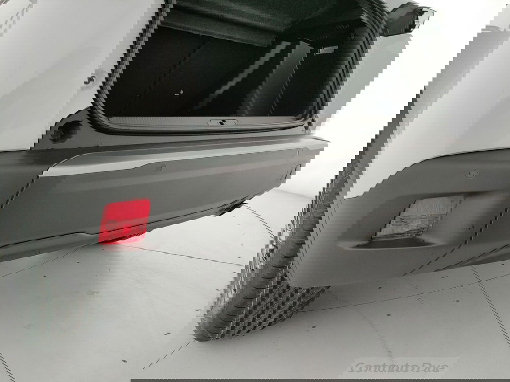 Peugeot 2008 nuova a Caserta (9)