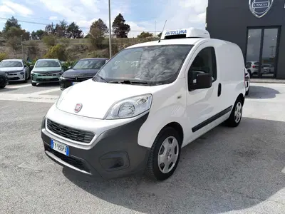 Fiat Fiorino qubo N1 1.3 mjt 95cv ecojet SX E6d-temp del 2019 usata a Matera