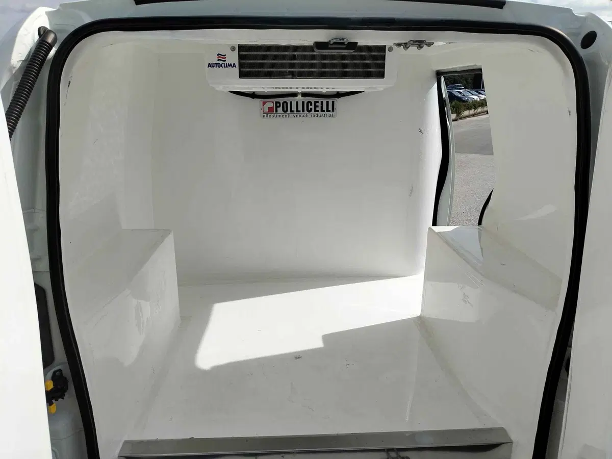 Fiat Fiorino usata a Matera (20)