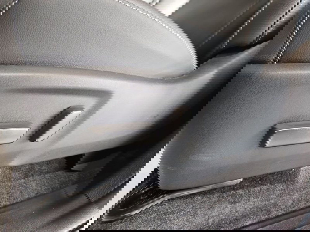 Toyota Hilux nuova a Vicenza (10)