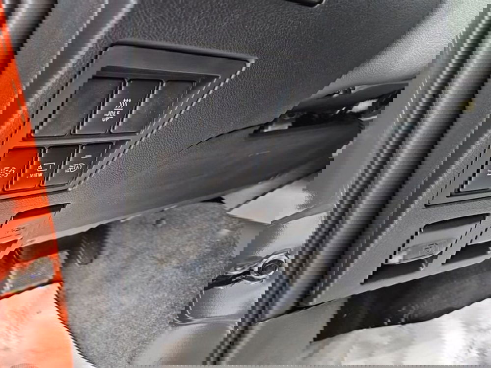 Toyota Hilux nuova a Vicenza (11)