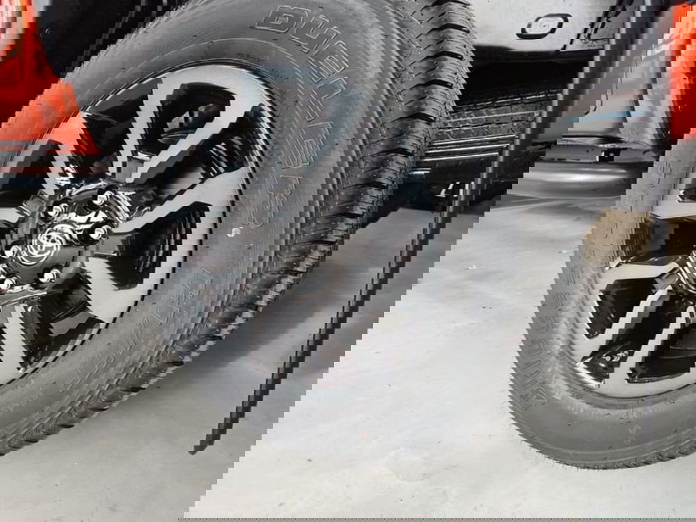 Toyota Hilux nuova a Vicenza (8)