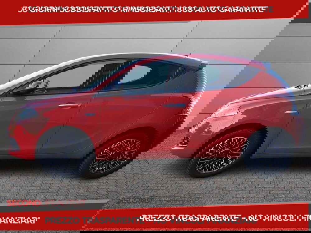 Lancia Ypsilon usata a Chieti (2)