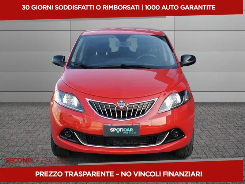 Lancia Ypsilon usata a Chieti (4)