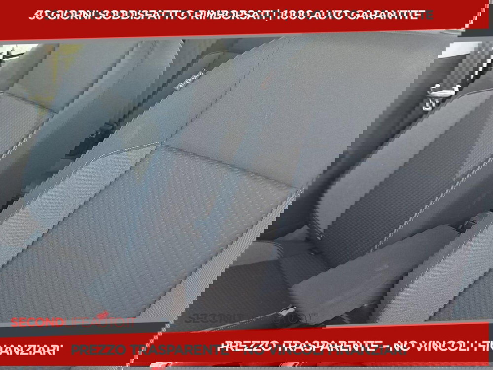 Volkswagen Taigo usata a Chieti (14)