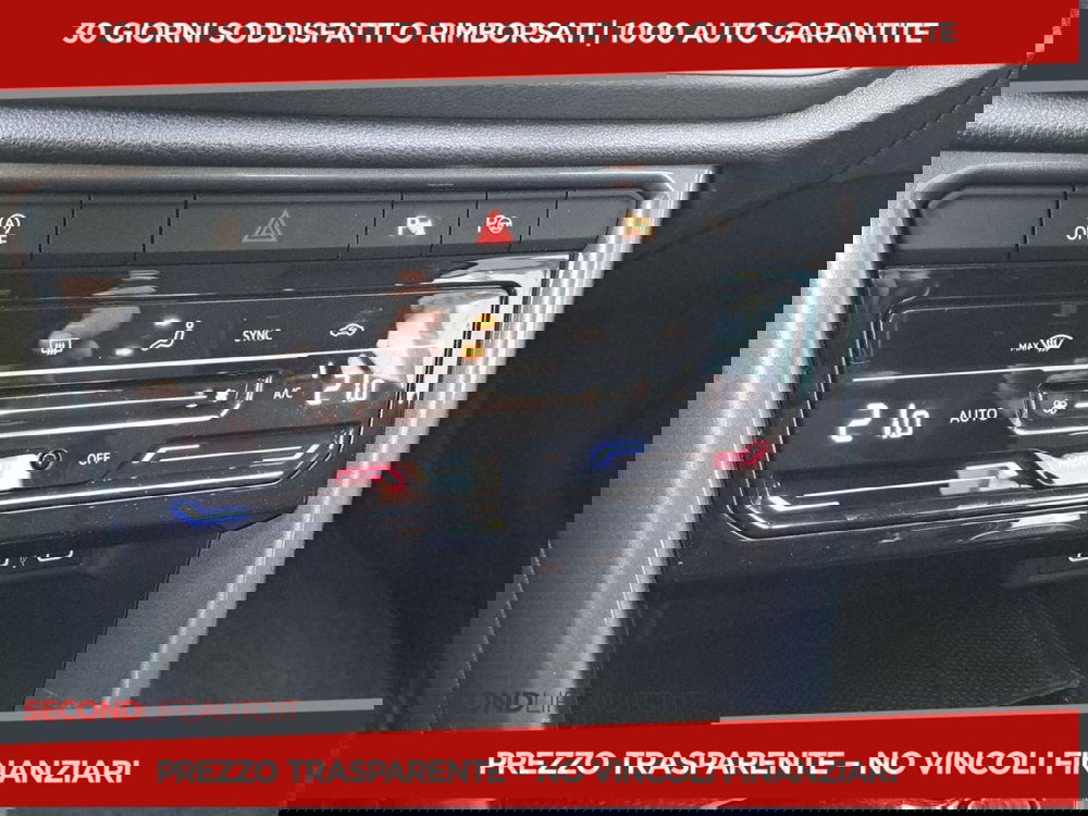 Volkswagen T-Roc usata a Chieti (12)