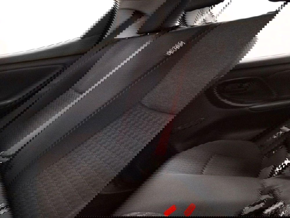 Toyota Yaris usata a Roma (11)