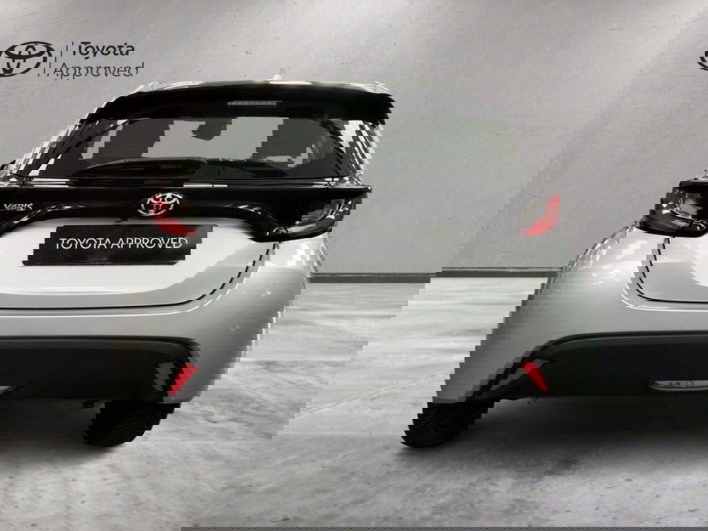 Toyota Yaris usata a Roma (12)