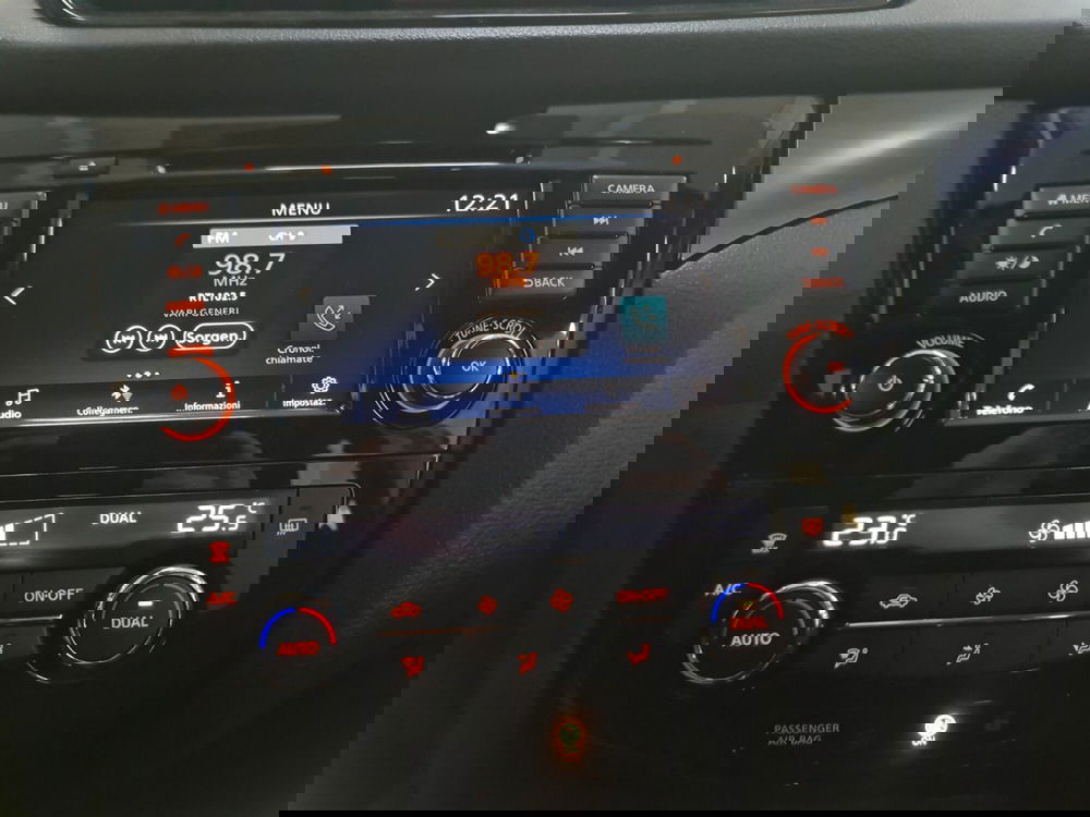 Nissan Qashqai usata a Bologna (12)