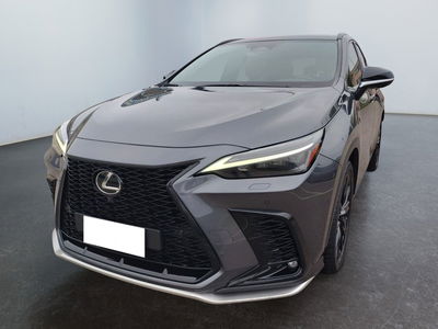 Lexus NX Plug-in 4WD Premium del 2022 usata a Modena