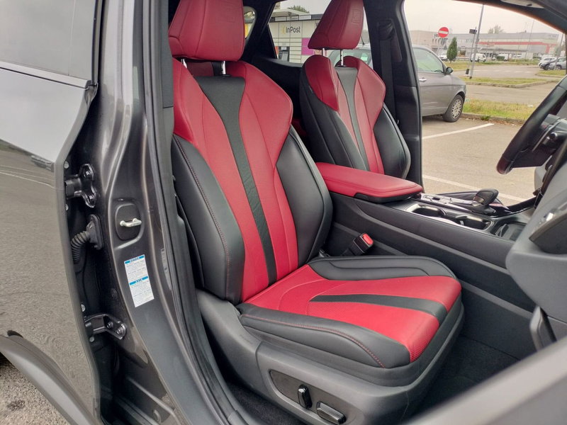 Lexus NX usata a Modena (12)