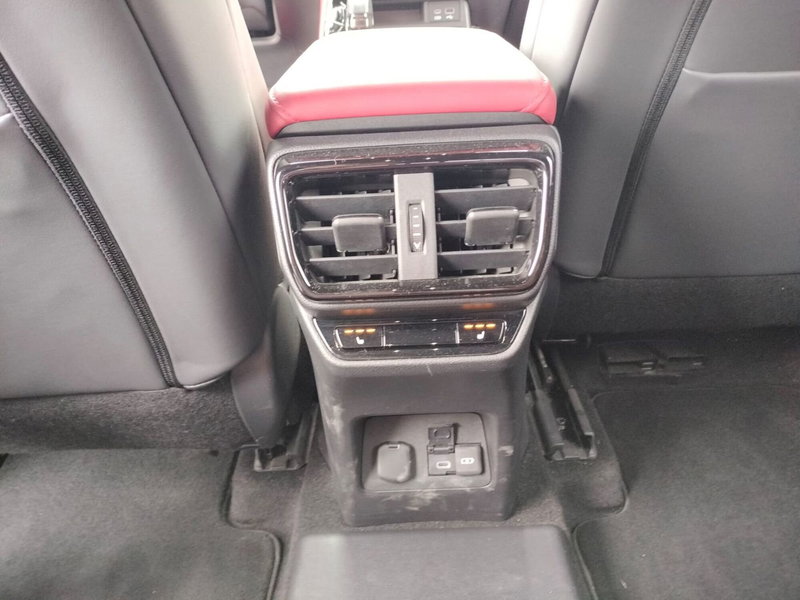 Lexus NX usata a Modena (16)