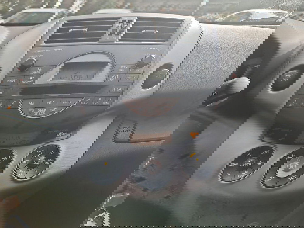 Toyota Rav4 usata a Bologna (12)