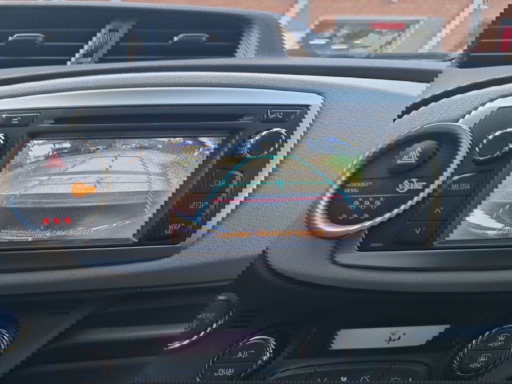 Toyota Yaris usata a Bologna (13)