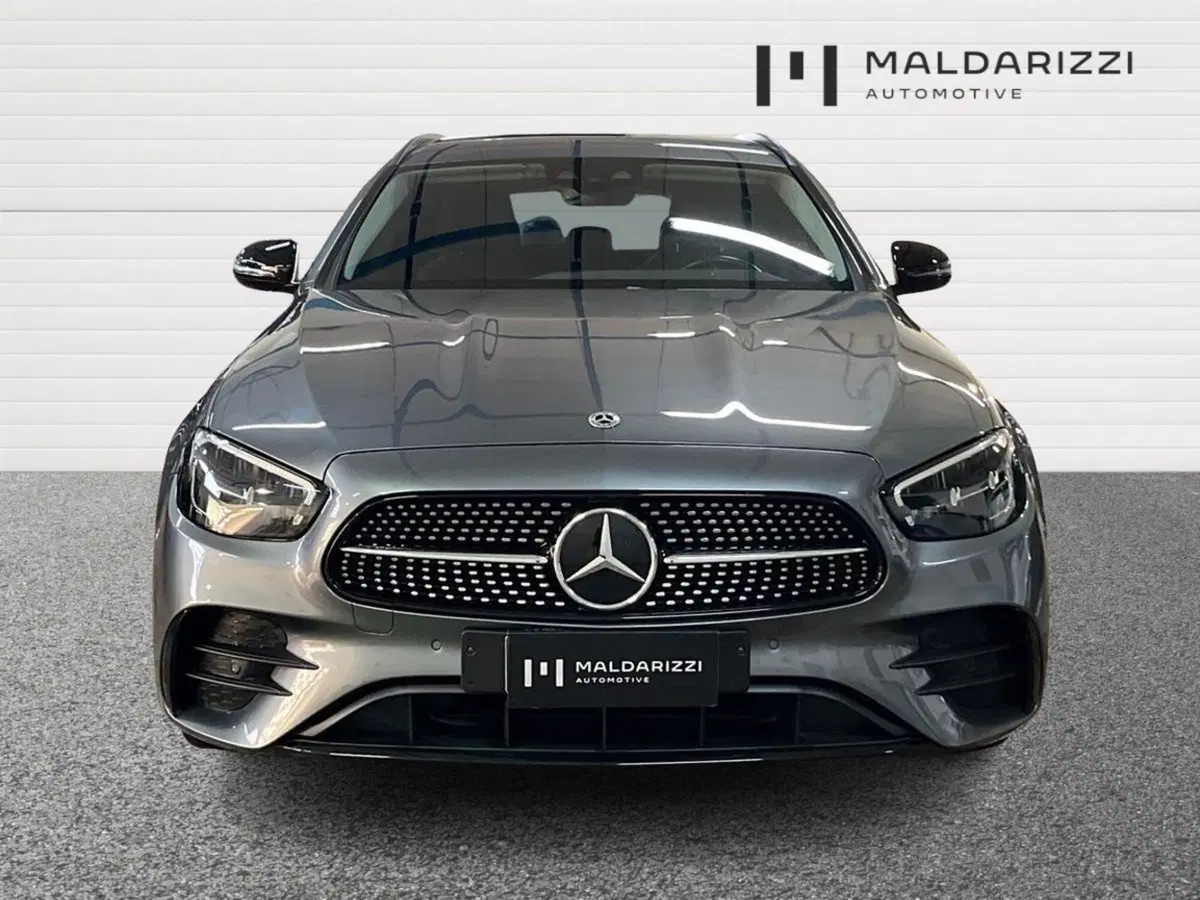 Mercedes-Benz Classe E Station Wagon usata a Lecce (2)
