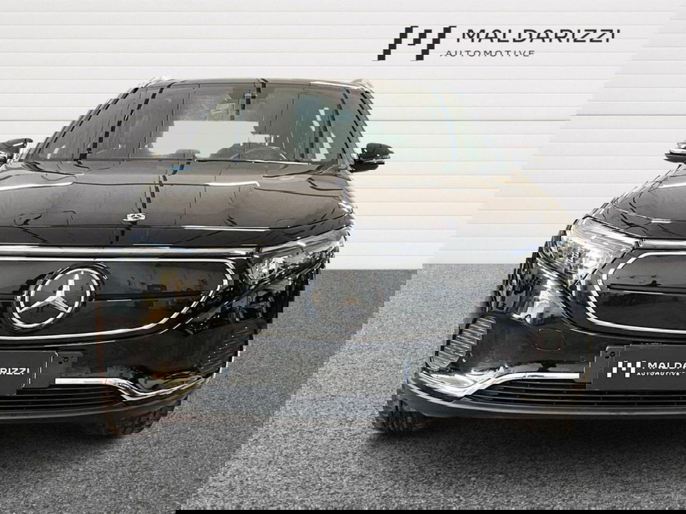 Mercedes-Benz EQA usata a Lecce (2)